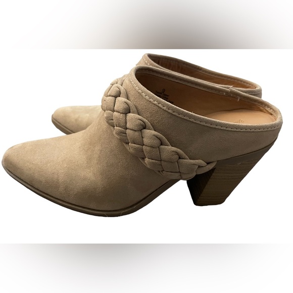 Universal Thread Women's Slip On Ankle Boots Size 9 Tan Braid Heels Pumps Shoes - Picture 3 of 6